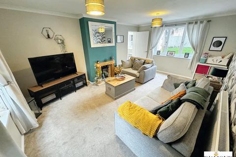 4 bedroom semi-detached house for sale, The Walronds, TIVERTON, Devon