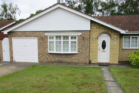 2 bedroom bungalow to rent, Malham Drive, Lakelands, Lincoln, LN6