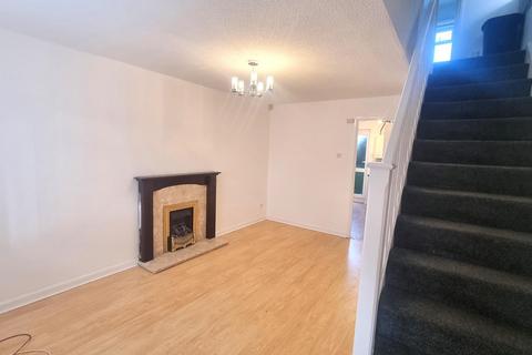 2 bedroom semi-detached house to rent, Ellesmere Road, Bolton, BL3