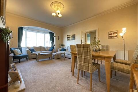 4 bedroom apartment for sale, Holbeck Hill, Scarborough