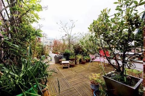 3 bedroom flat for sale, Coldharbour Lane, SE5