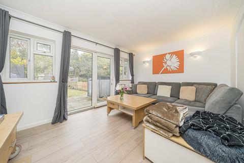 2 bedroom maisonette for sale, Fruen Road, Feltham TW14