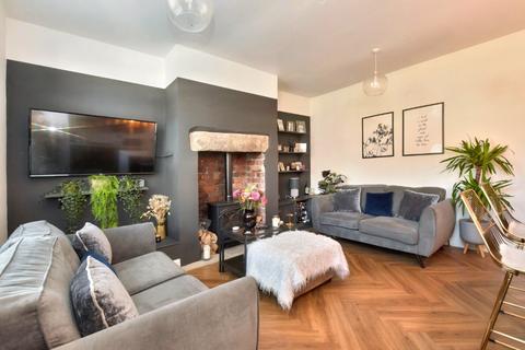 31 Sowood Street, Leeds, LS4 2JZ