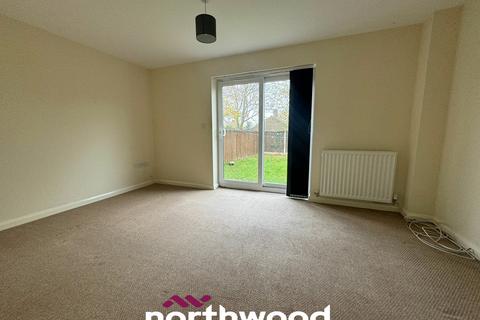 3 bedroom semi-detached house to rent, Church View Gardens, Doncaster DN8