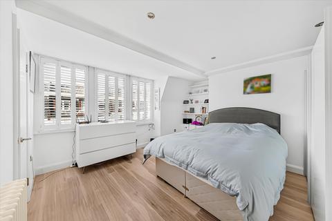 2 bedroom property to rent, Howitt Road, London, NW3