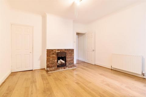 2 bedroom house for sale, Glencoe Road, Weybridge KT13