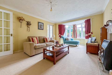 4 bedroom detached house for sale, Felsham Chase, Burwell.