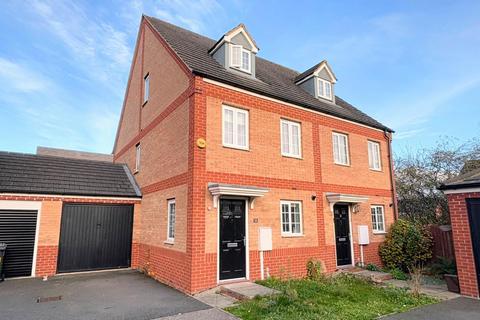 3 bedroom townhouse for sale, Turners Gardens, Wootton, Northampton NN4