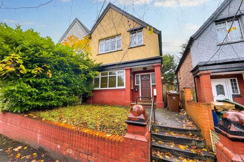 3 bedroom semi-detached house for sale, Rochester Avenue, Prestwich, M25