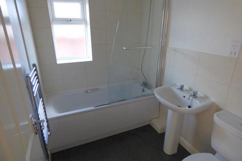 2 bedroom terraced house to rent, De Montfort Terrace, Stapleford NG9 8ET