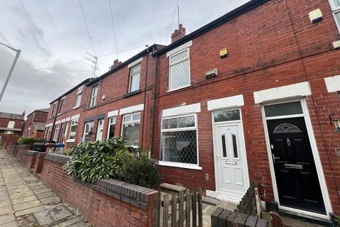 3 bedroom terraced house to rent, Yates Street, Stockport SK1