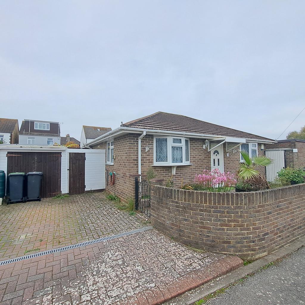 Heidi Close, Gosport PO12 1 bed detached bungalow for sale - £250,000