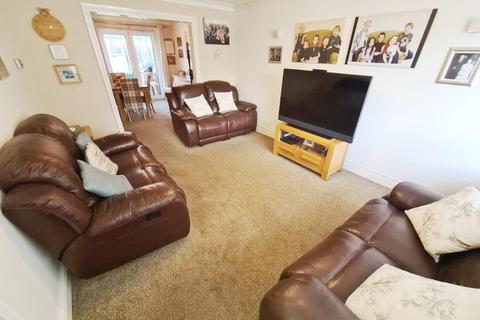 3 bedroom detached house for sale, Greenside Lane, Droylsden