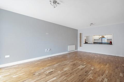 3 bedroom ground floor flat for sale, Meopham Road, Mitcham CR4