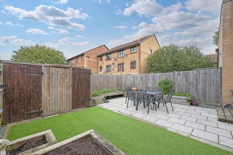 Flat 1b, Neptune Court, 1 Meopham Road, Mitcham, CR4 1BH