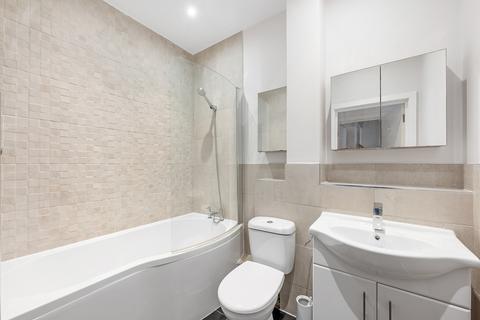 Flat 1b, Neptune Court, 1 Meopham Road, Mitcham, CR4 1BH