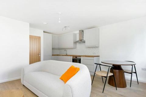 1 bedroom apartment for sale, Jessop Court, 99 Graham Street, Islington, London, N1