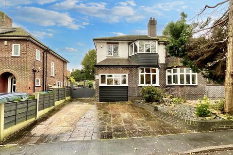 3 bedroom property for sale, Grove Road, Stone, ST15