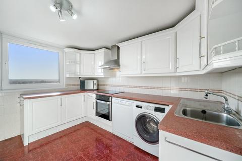 2 bedroom flat to rent, Green Dragon Lane, Brentford TW8