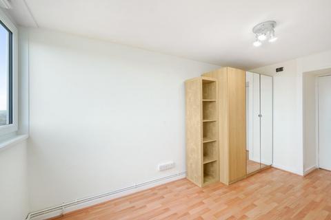 2 bedroom flat to rent, Green Dragon Lane, Brentford TW8