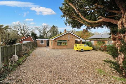 3 bedroom detached bungalow for sale, Post Office Lane, Saxthorpe