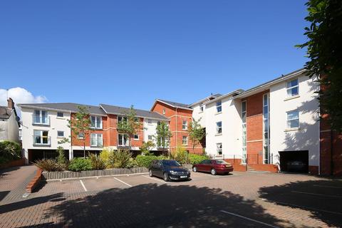 2 bedroom apartment to rent, Clive Hall Court, Cardiff CF5