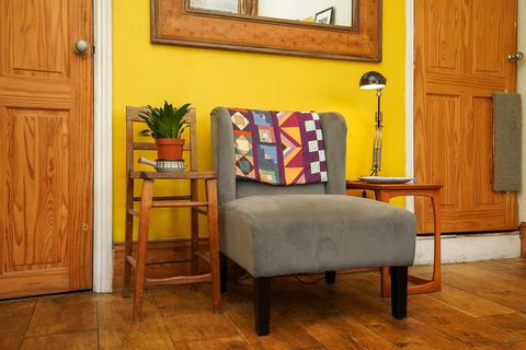 909 Abbeydale Road, Sheffield, S7 2BJ