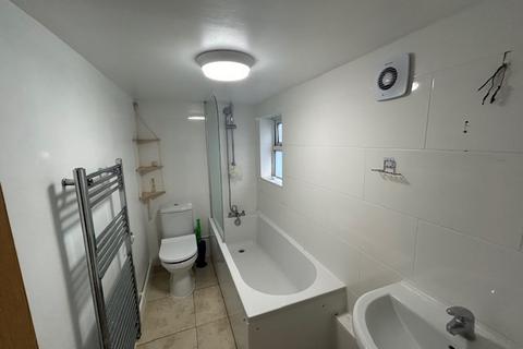 1 bedroom flat to rent, Flat 1, Upper Grove, South Norwood, SE25