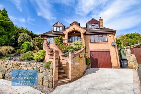 4 bedroom detached house for sale, Basnetts Wood, Endon, Stoke-on-Trent