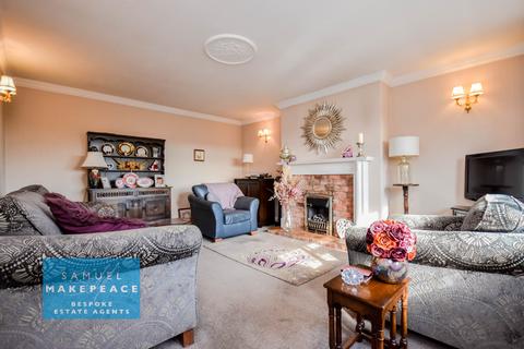 4 bedroom detached house for sale, Basnetts Wood, Endon, Stoke-on-Trent