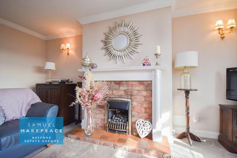4 bedroom detached house for sale, Basnetts Wood, Endon, Stoke-on-Trent
