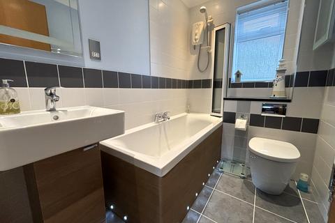 4 bedroom detached house for sale, Wynchgate Road Hazel Grove, Stockport