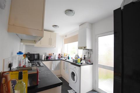 5 bedroom terraced house to rent, Pershore Road, Selly Oak, Birmingham B29