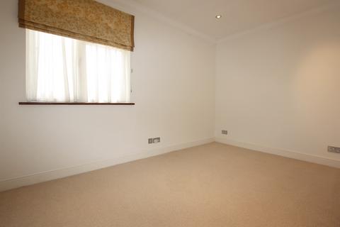 5 bedroom detached house for sale, The Vale, Golders Green NW11