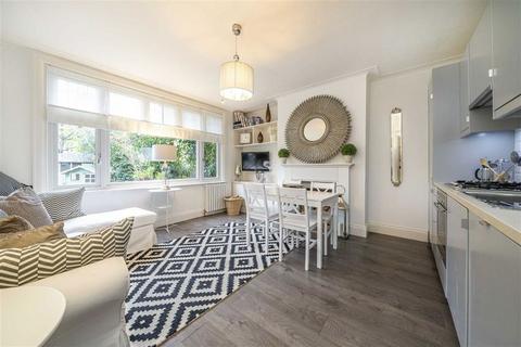 2 bedroom house for sale, Park Road, Teddington TW11