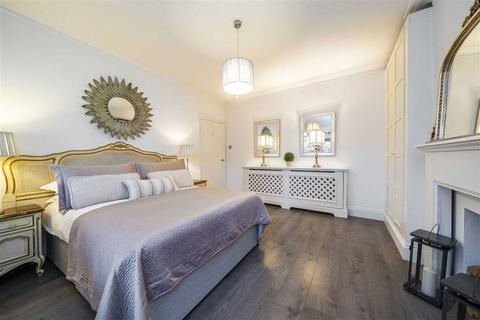 2 bedroom house for sale, Park Road, Teddington TW11