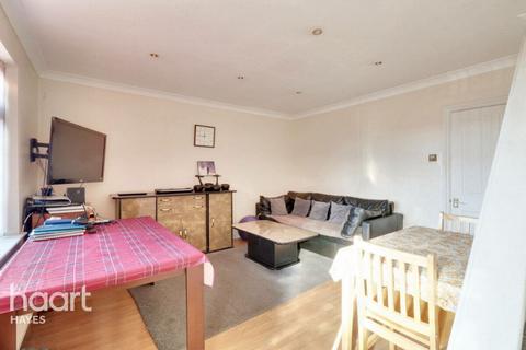 2 bedroom terraced house for sale, Middleton Road, Hayes