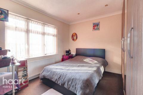 2 bedroom terraced house for sale, Middleton Road, Hayes