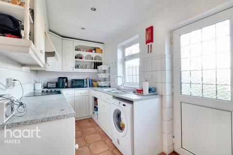 2 bedroom terraced house for sale, Middleton Road, Hayes