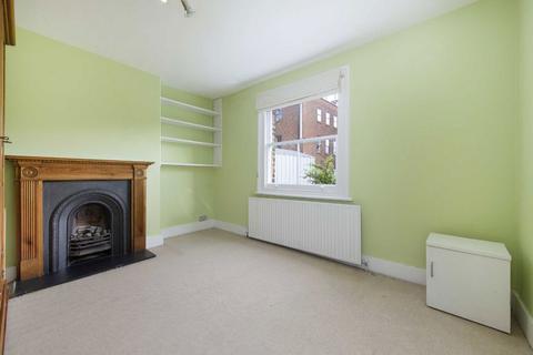 3 bedroom maisonette for sale, Mercers Road, London N19