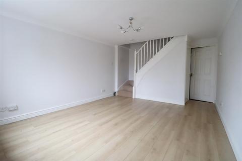 2 bedroom end of terrace house for sale, Keeble Way, Braintree