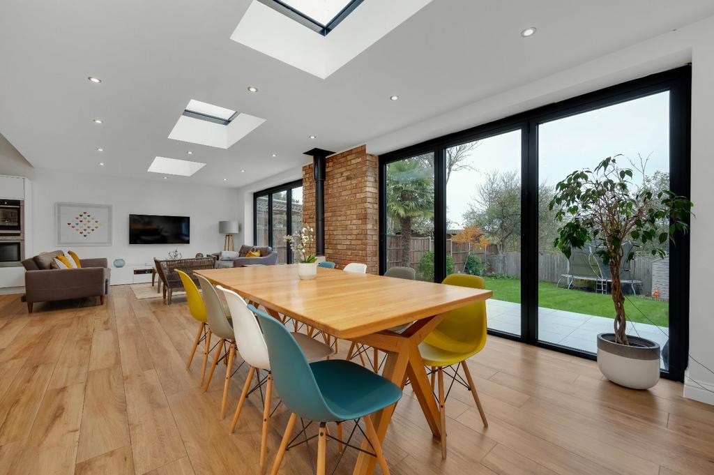 Dining/Family Room