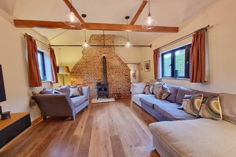 1 Hexton Road, Barton Le Clay, Bedford, MK45 4JY