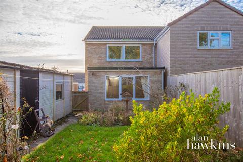 3 bedroom semi-detached house for sale, Swinburne Place, Royal Wootton Bassett SN4