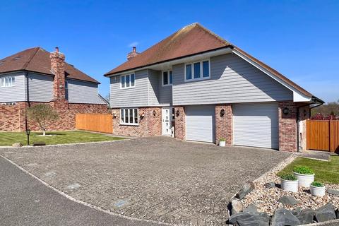 4 bedroom detached house for sale, Thorne Close, Bexhill-on-Sea, TN39