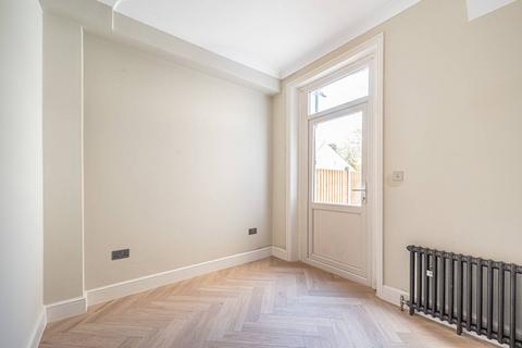 2 bedroom flat for sale, Lichfield Road, Cricklewood, London, NW2