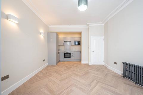 2 bedroom flat for sale, Lichfield Road, Cricklewood, London, NW2