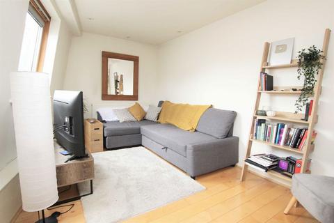 1 bedroom flat to rent, Muswell Hill Broadway, London N10