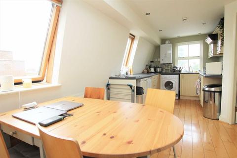 1 bedroom flat to rent, Muswell Hill Broadway, London N10