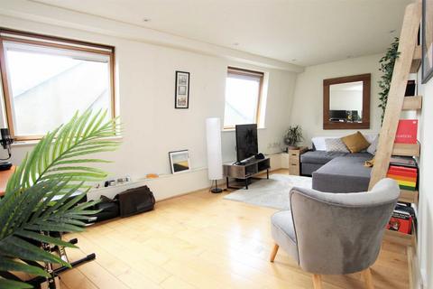 1 bedroom flat to rent, Muswell Hill Broadway, London N10